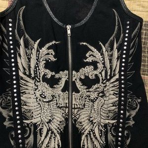 Zip up binged out biker/skull tank worn once!